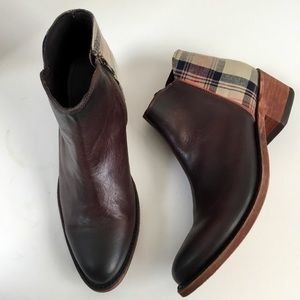 NEW Liberty BLACK Sally Plaid Booties (10)